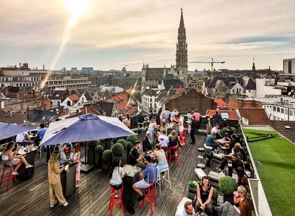 A TOPICS rooftop afterwork on the French Riviera